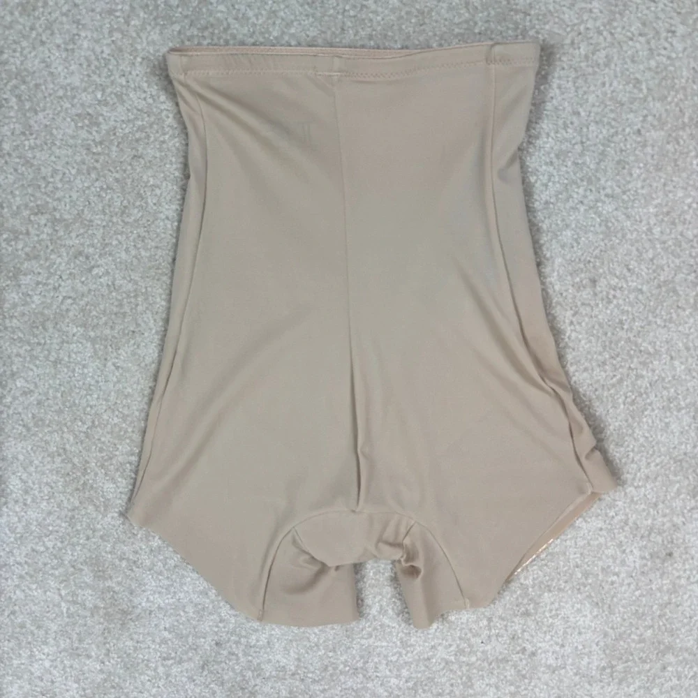 TC‎ Fine Intimates Nude High Waist Shaping Shorts Firm Control Style 4548 Size S